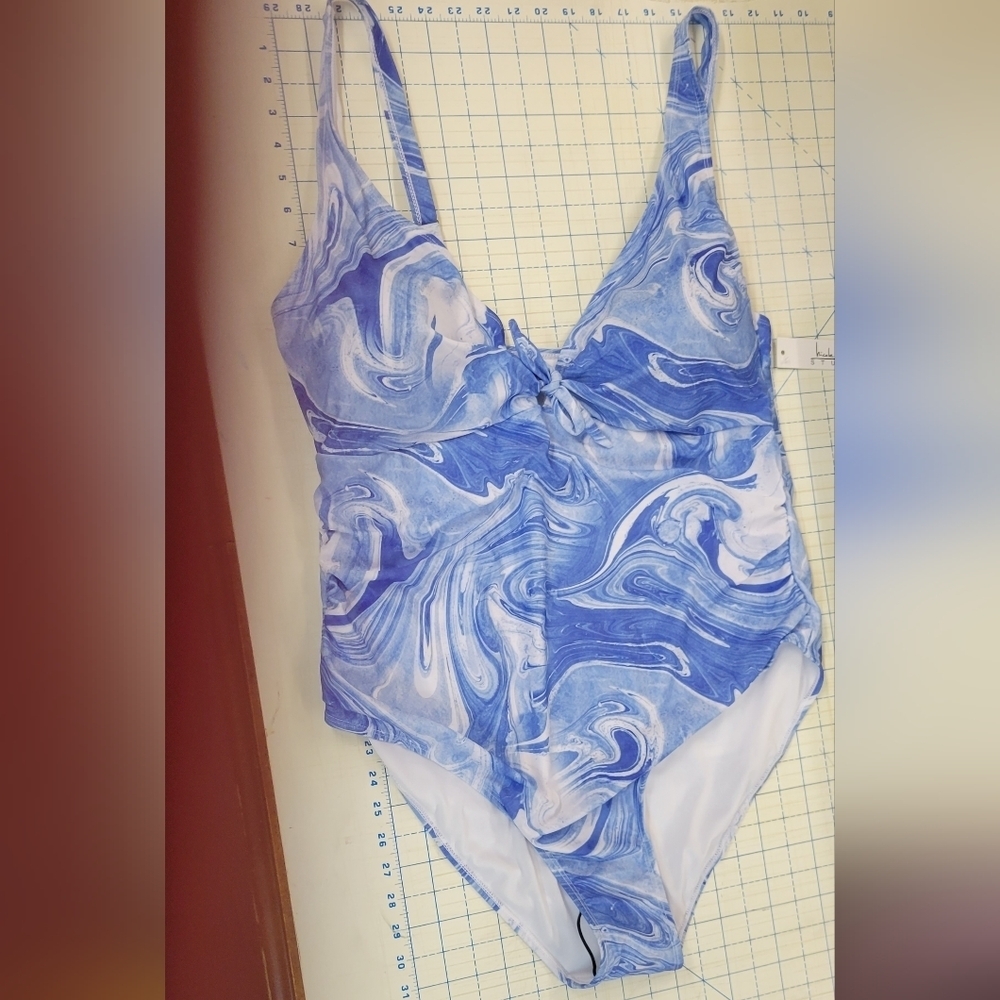 Nicole Miller 3XL Blue Tropic Swirl Sweetheart Center Tie